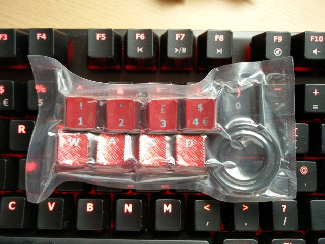 HyperX Alloy FDS Close up2