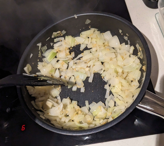 Spicy Cauldron Stew onions and garlic in pan2