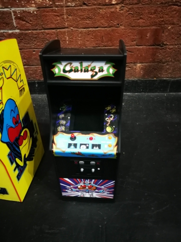 [Galaga] Miniature Galaga Cabinet ( 3 / 5 )